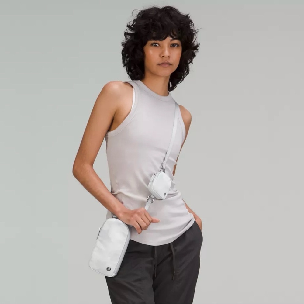 LULULEMON Signature Fleece Modular Phone Detachable Crossbody Bag in White Opal